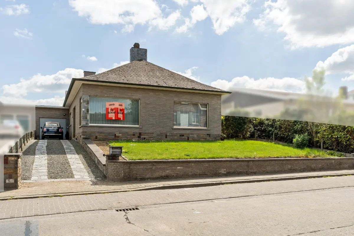 Huis te  koop in Herzele 9550 315000.00€ 3 slaapkamers 226.00m² - Zoekertje 828873