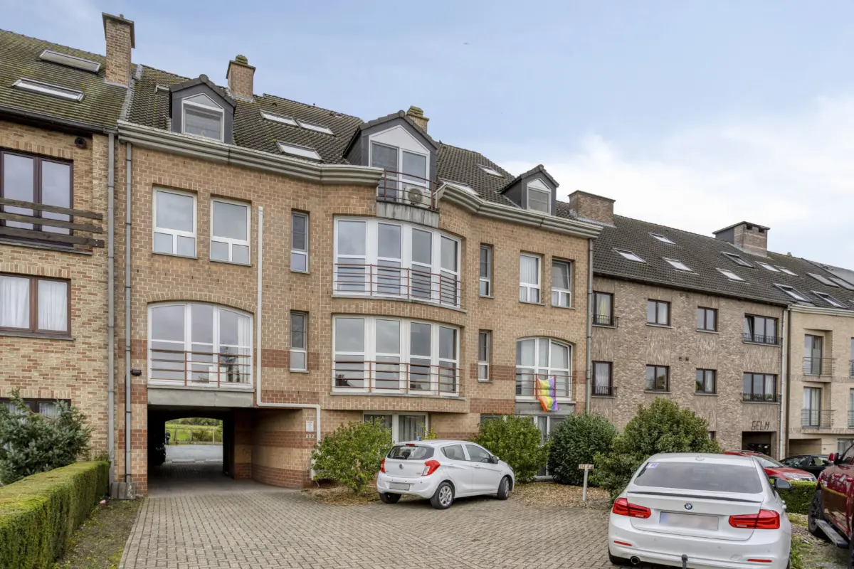 Appartement te  koop in Ninove 9400 195000.00€ 1 slaapkamers 70.00m² - Zoekertje 829900