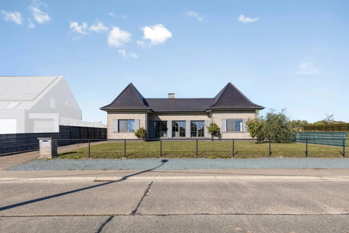 Huis te  koop in Ninove 9400 475000.00€ 3 slaapkamers 279.00m² - Zoekertje 829449