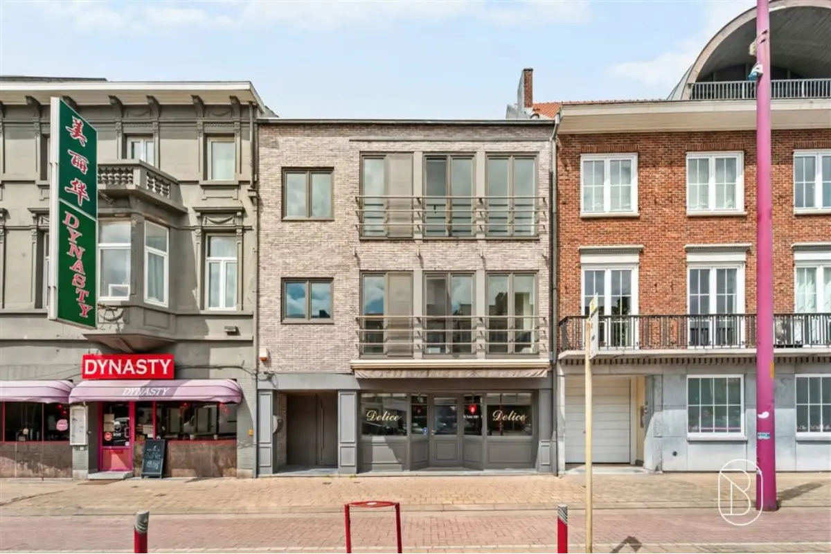 Handelszaak te  koop in Deinze 9800 719000.00€ 3 slaapkamers 201.00m² - Zoekertje 830430