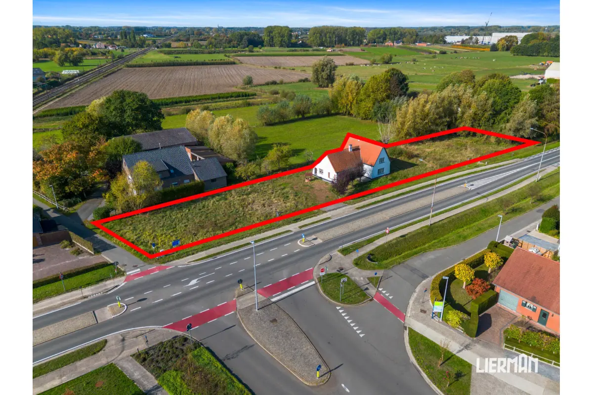 Bouwgrond te  koop in Wichelen 9260 1550000.00€  slaapkamers m² - Zoekertje 831543