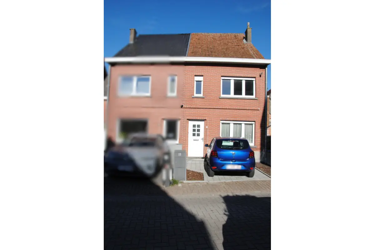 Huis te  koop in Geraardsbergen 9500 220000.00€ 2 slaapkamers 136.00m² - Zoekertje 831449